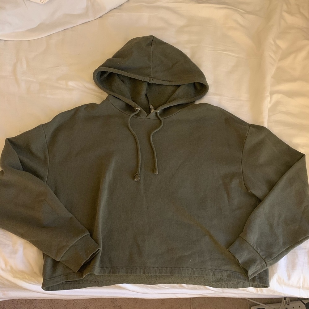 Oversized Cropped Hoodie